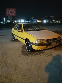 Peugeot 405